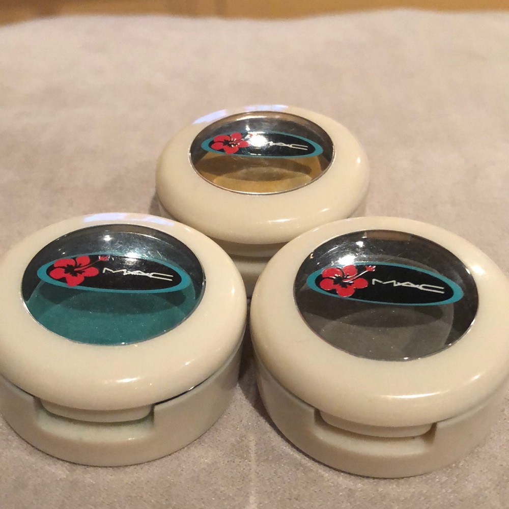 MAC LE 4 pc Set Surf Baby Collection ( Swatched)